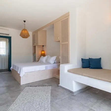 לינה וארוחת בוקר Monje Alacati